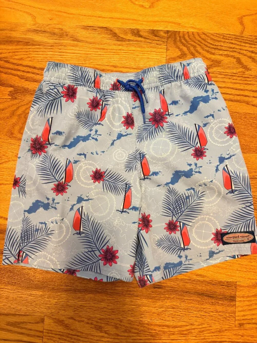 Vineyard Vines Boys M 12/14 Chappy Swim Trunks Light Blue w/ Sailboats EUC